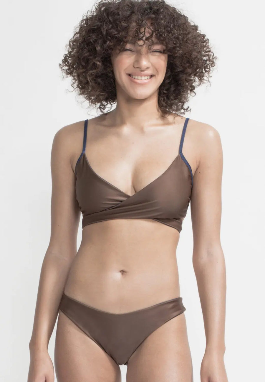 Arpoador Top Reversible in Dark Blue / Solid Brown - boochen eco-conscious surfwear