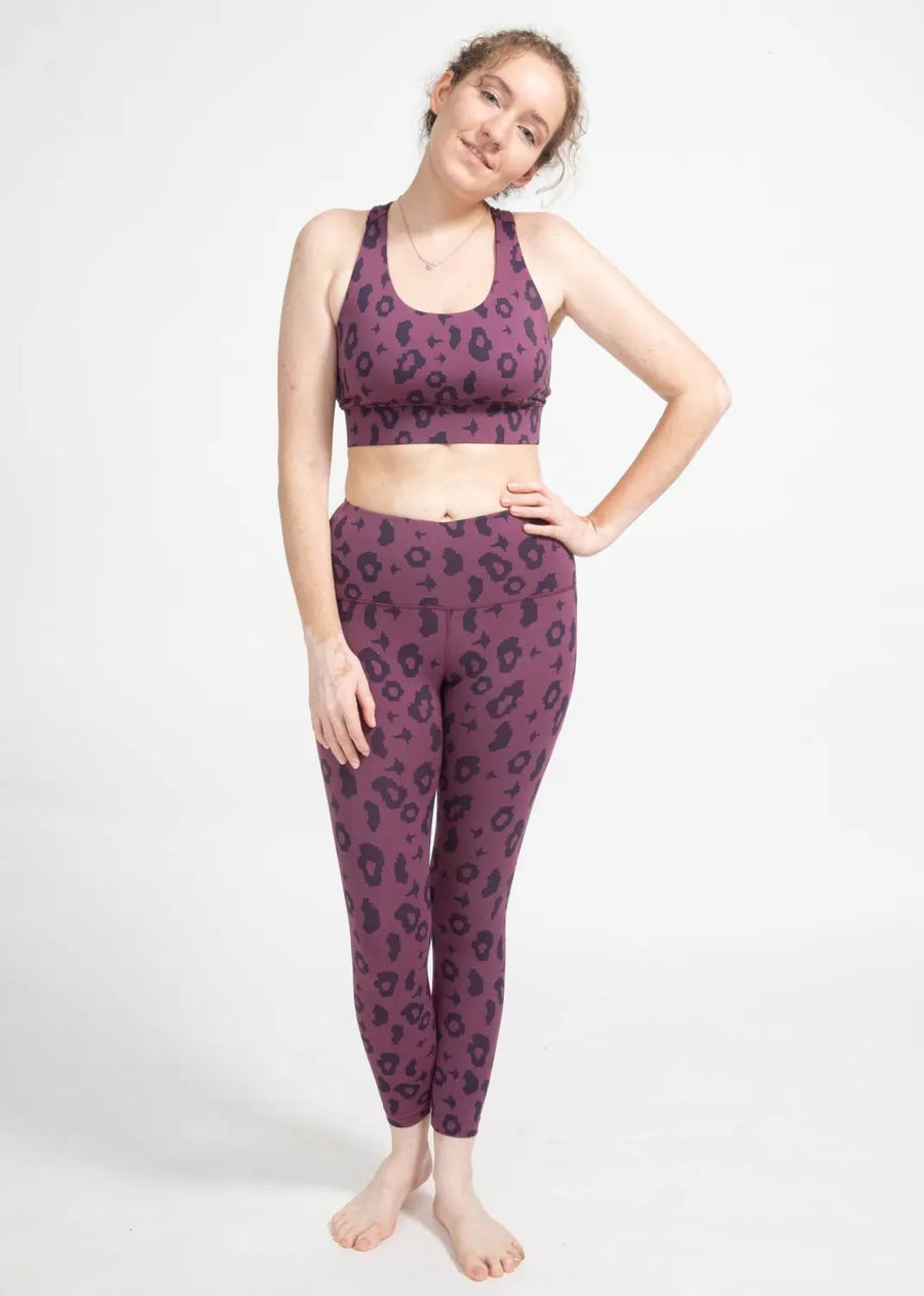 boochen eco-friendly leggings in lila leopard, sustainable fashion, sustainable leggings, yoga, nachhaltige leggings im liliac Leopard